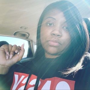 Meet your Posher, Cherletta